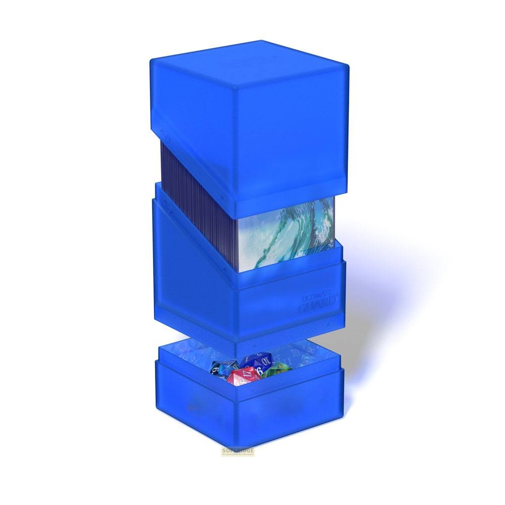 Une boîte de deck bleue modulaire avec cartes et dés visibles, ouverte sur fond blanc.