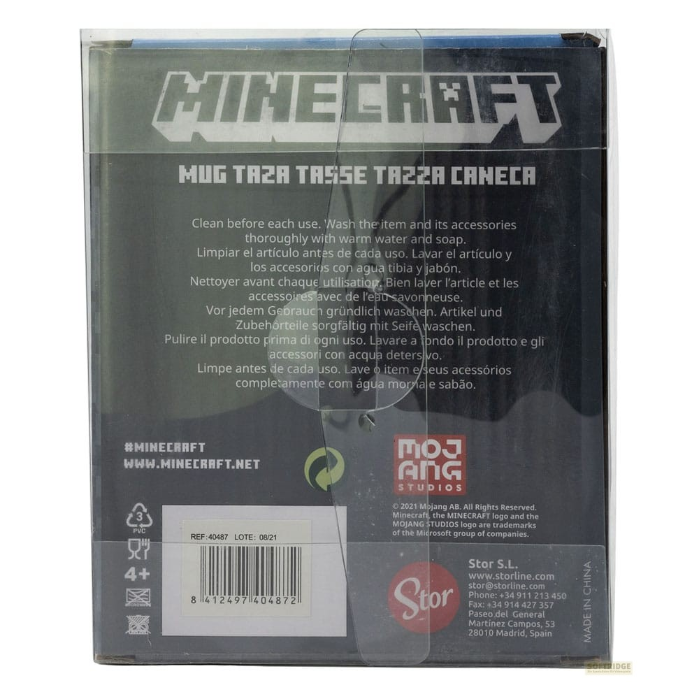 Parte trasera de un empaque de taza de Minecraft con texto, código de barras y logotipos.