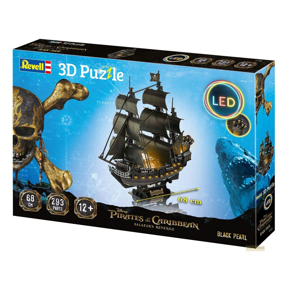 Puzzle 3D Revell du Black Pearl avec lumières LED sur boîte bleue avec crâne et requin.