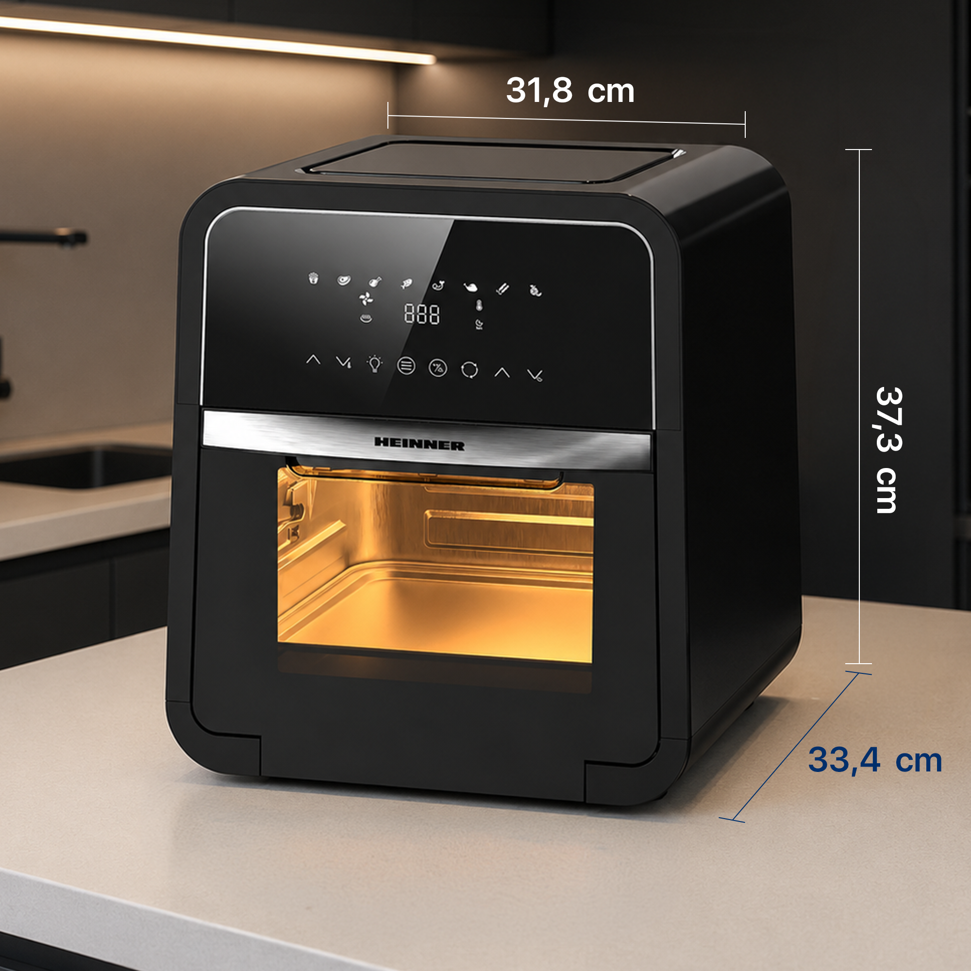 Une friteuse sans huile Heinner noire sur un comptoir avec dimensions : 31,8 cm de largeur, 37,3 cm de hauteur, 33,4 cm de profondeur.