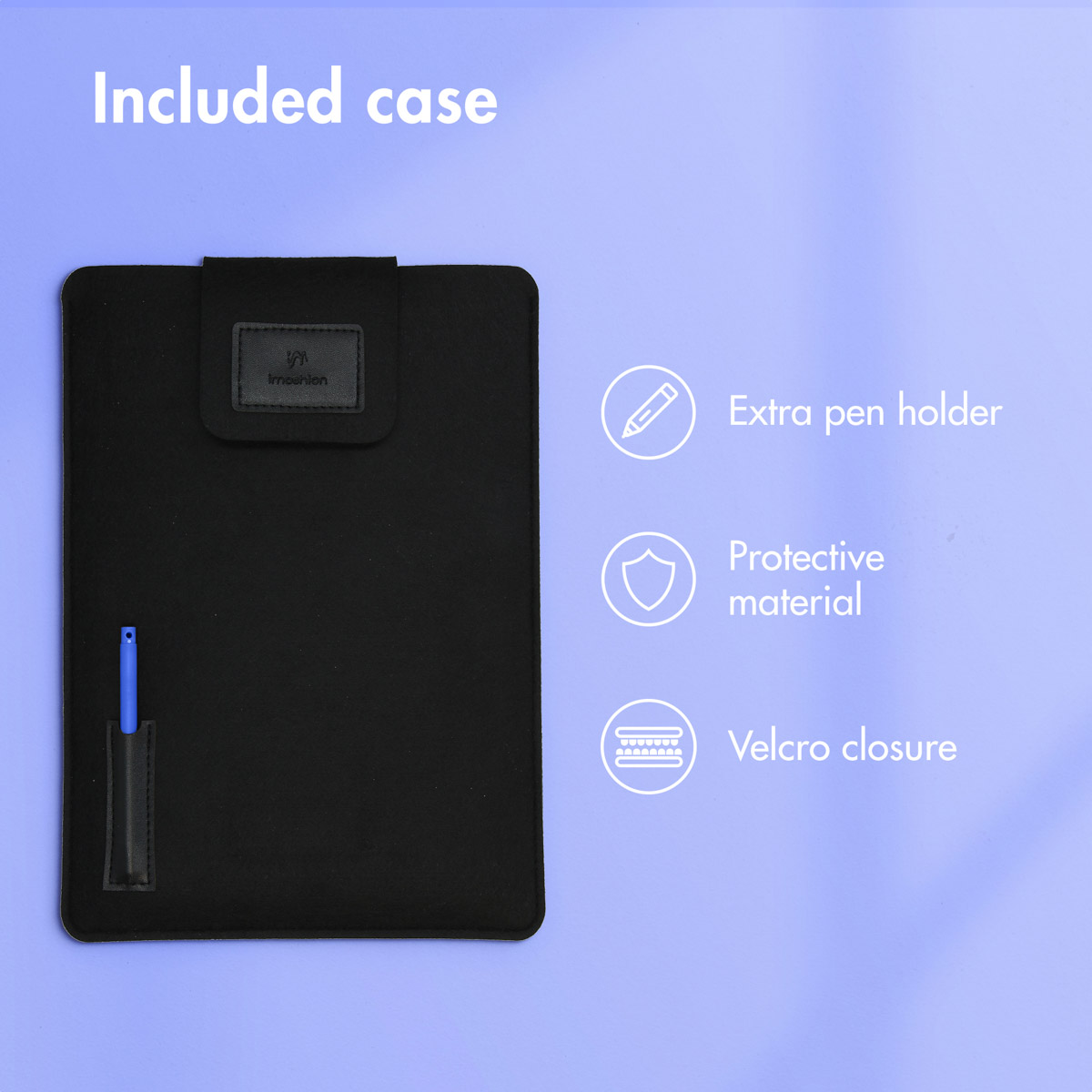 Custodia protettiva nera con porta penna e chiusura in velcro su sfondo blu.