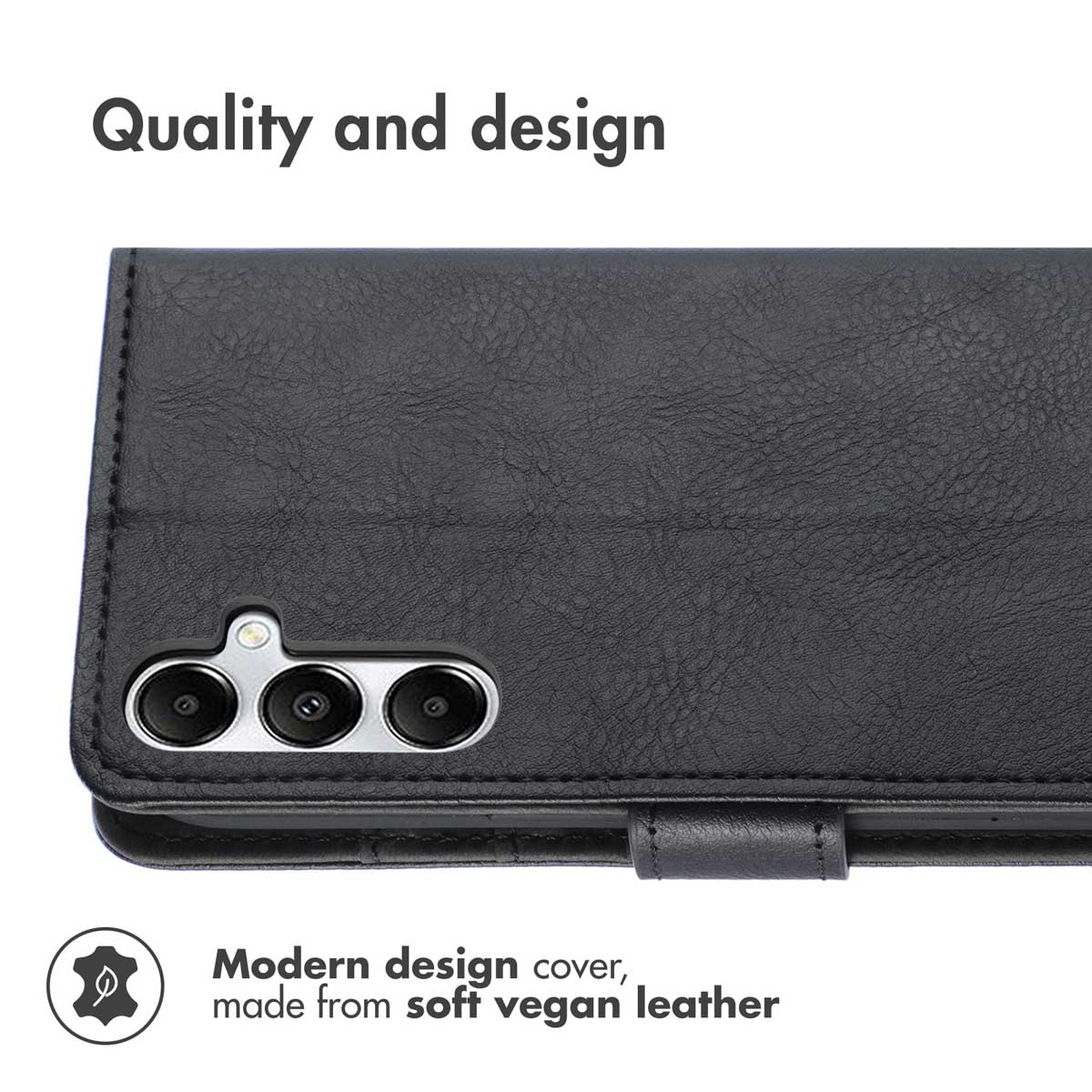 Zwarte vegan leren telefoonhoesje met camera-uitsparing en tekst "Quality and design".