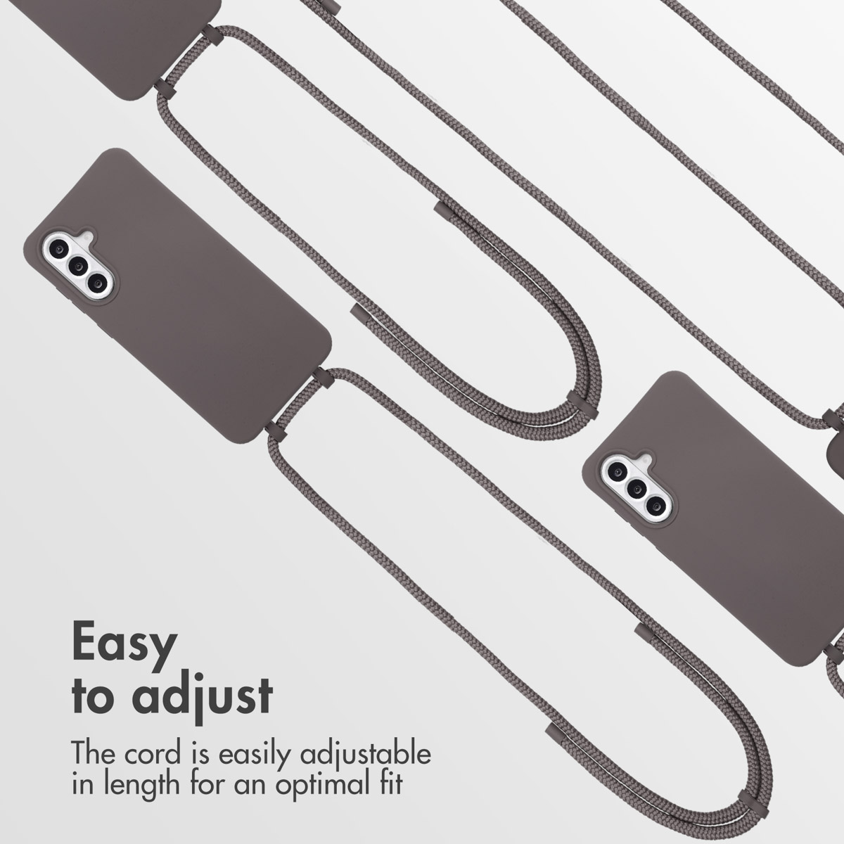 Coques de smartphone grises avec cordons réglables sur fond clair.