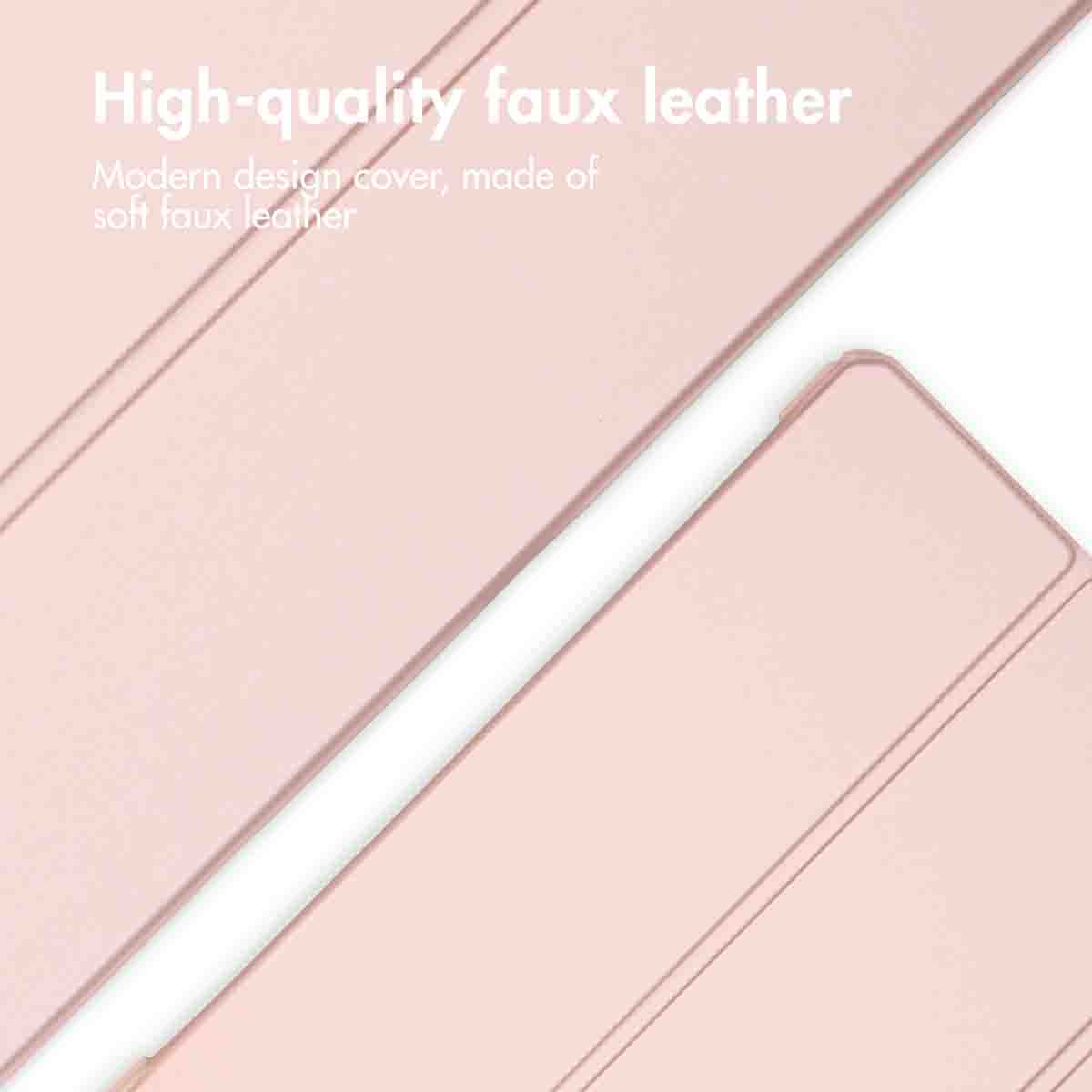 Roze kunstlederen tablethoes met tekst overlay.