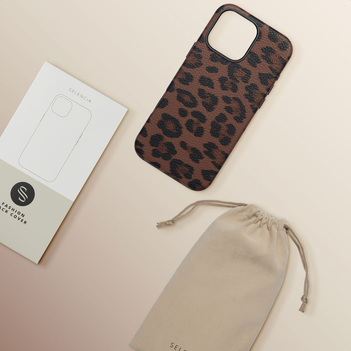 Leopardenmuster-Handyhülle, Verpackung und Beutel auf neutralem Hintergrund.