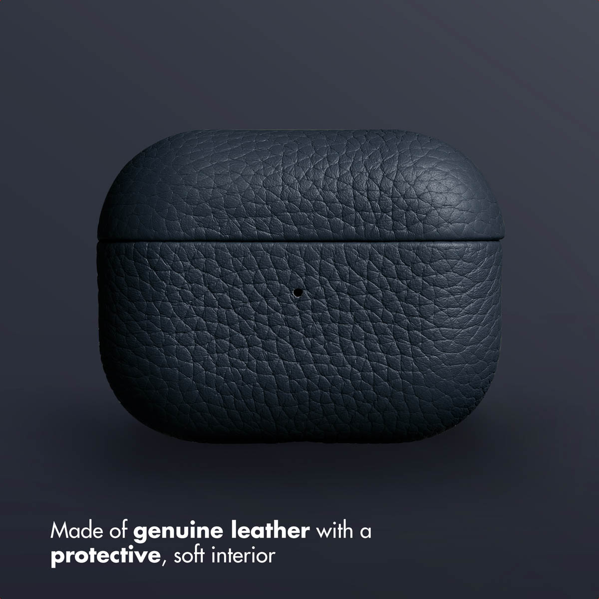 Estuche de piel azul oscuro para AirPods Pro sobre fondo oscuro, con texto abajo que indica piel auténtica.