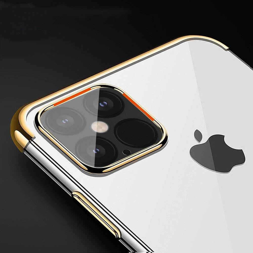 Retro di uno smartphone con finitura in vetro bianco, cornice dorata, fotocamera a più lenti e logo Apple nero.