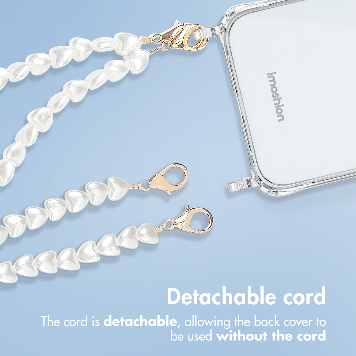 Coque transparente avec cordon de perles blanches amovible sur fond bleu.
