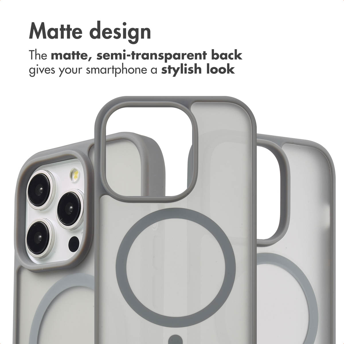 Tre cover per smartphone grigio opaco semitrasparenti con aperture per fotocamera e anelli magnetici.