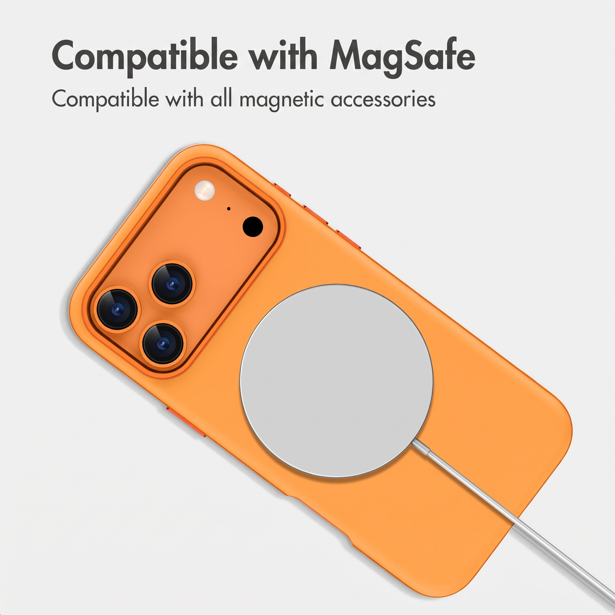 Uno smartphone arancione con caricabatterie MagSafe e testo in alto.