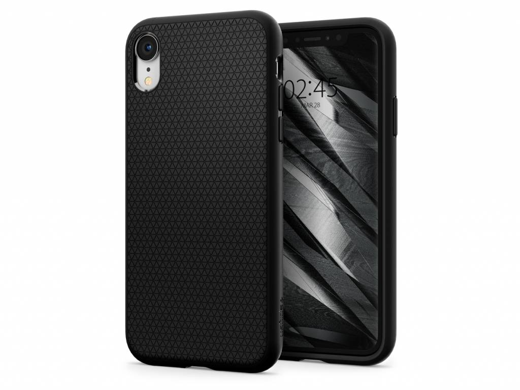 Czarny smartfon w teksturowanym czarnym etui ochronnym na białym tle.