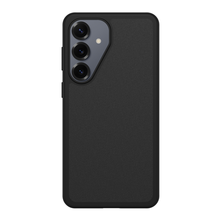 Een zwarte smartphone in een beschermhoesje met drie verticale camera's en een flitser.