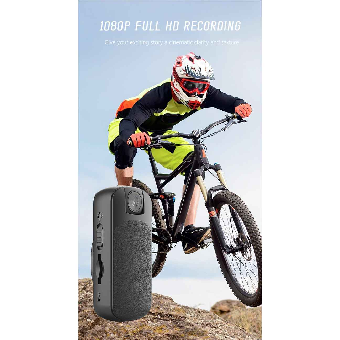 Ein Radfahrer in voller Ausrüstung fährt draußen Mountainbike, vorne eine schwarze Action-Kamera.