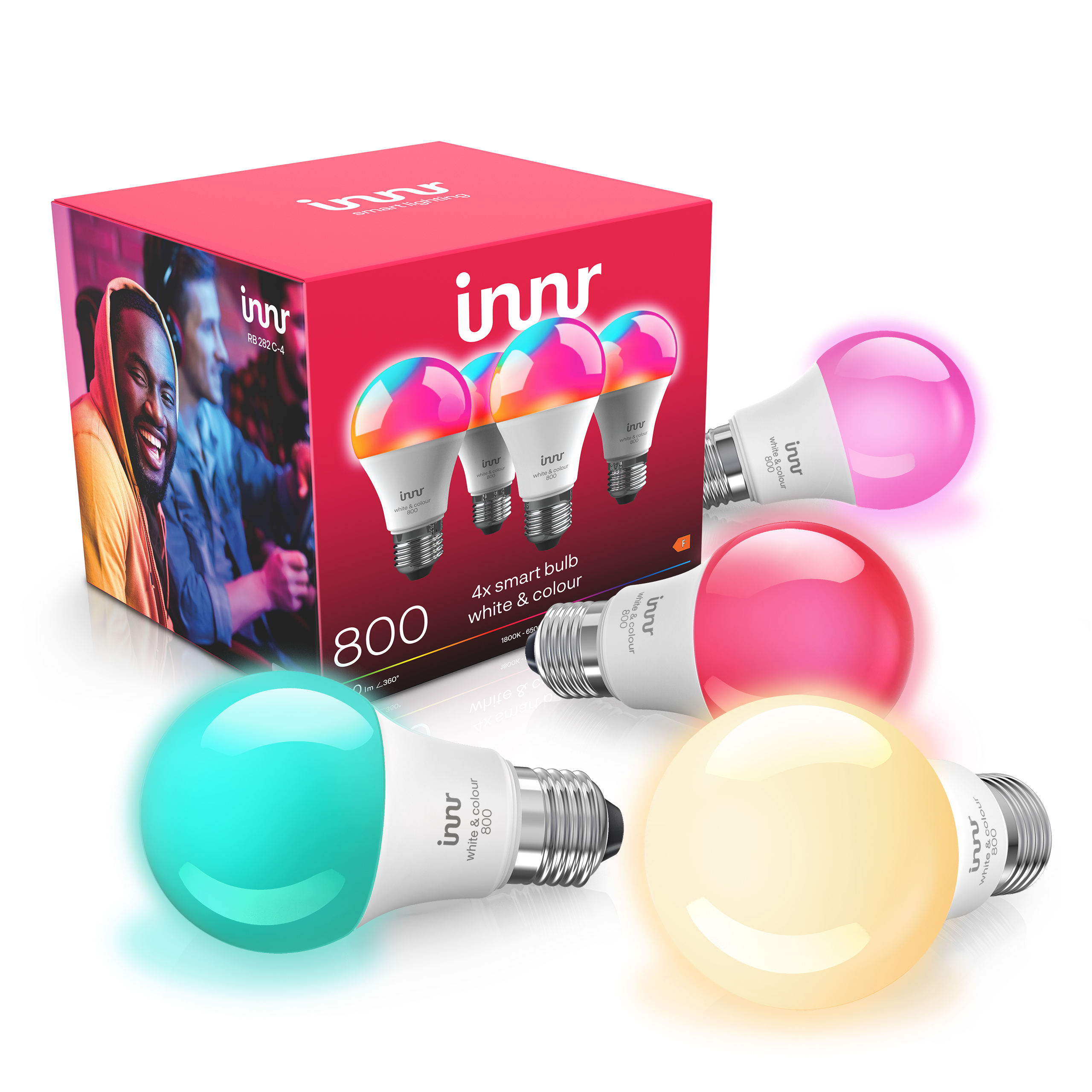 Una scatola di lampadine smart Innr con quattro lampadine colorate in ciano, magenta, rosso e bianco.