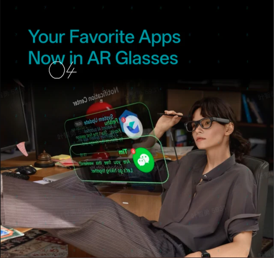 Una mujer con gafas de realidad aumentada se relaja con los pies en alto viendo aplicaciones virtuales.
