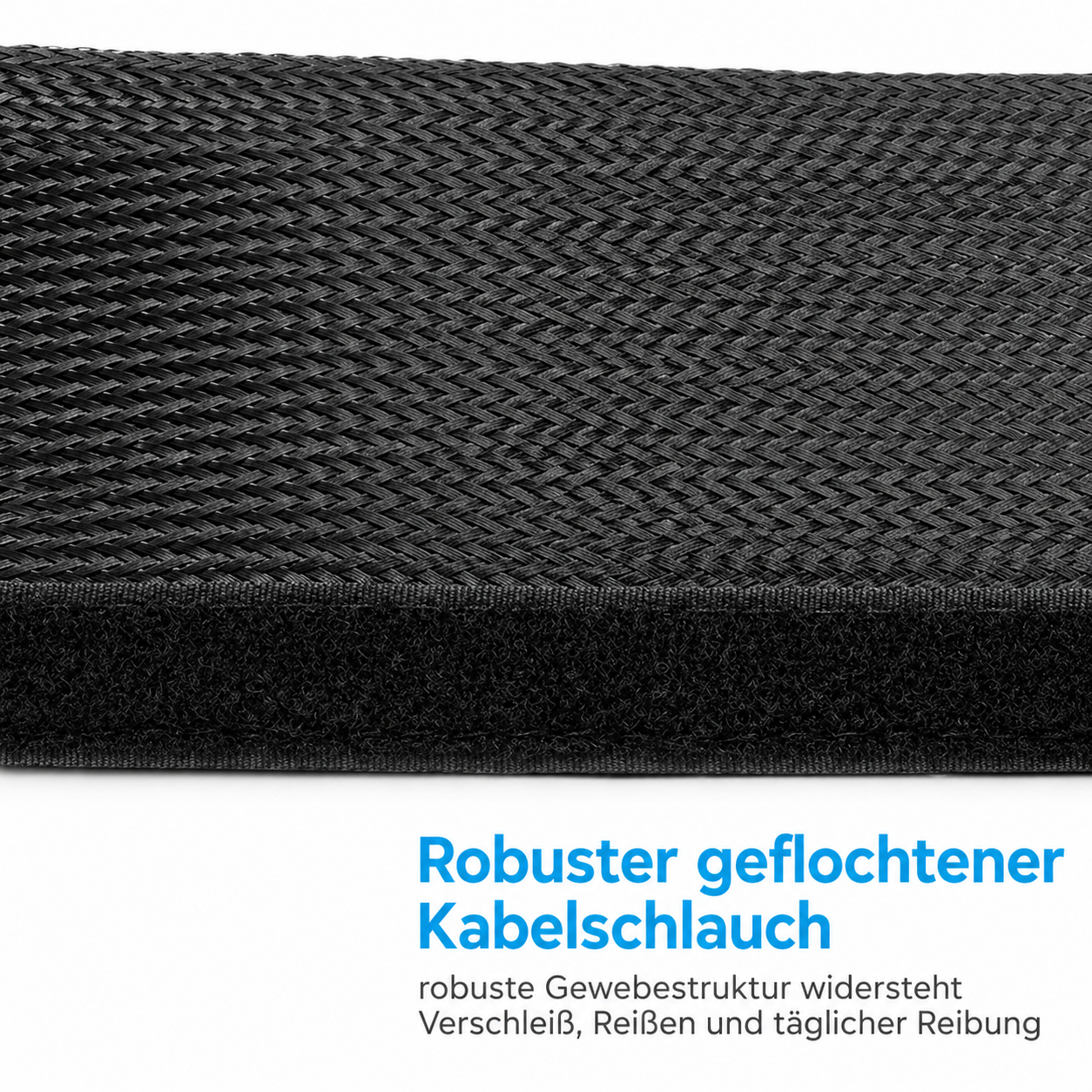 Schwarzer, geflochtener Kabelschlauch mit Klettverschluss und robuster Gewebestruktur.