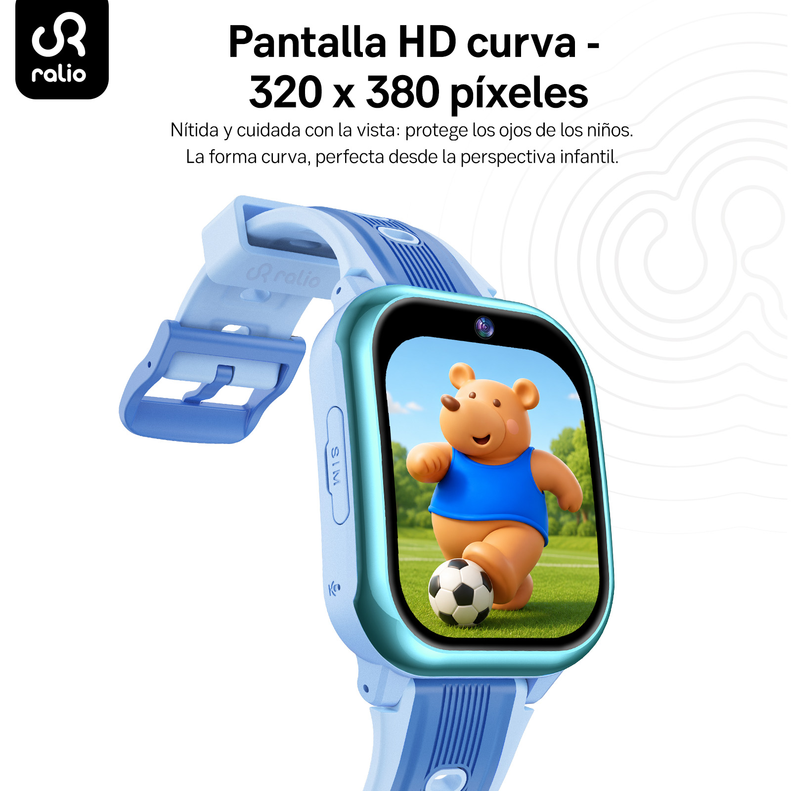 Un reloj inteligente infantil azul claro con un oso jugando al fútbol en la pantalla y texto en español arriba.