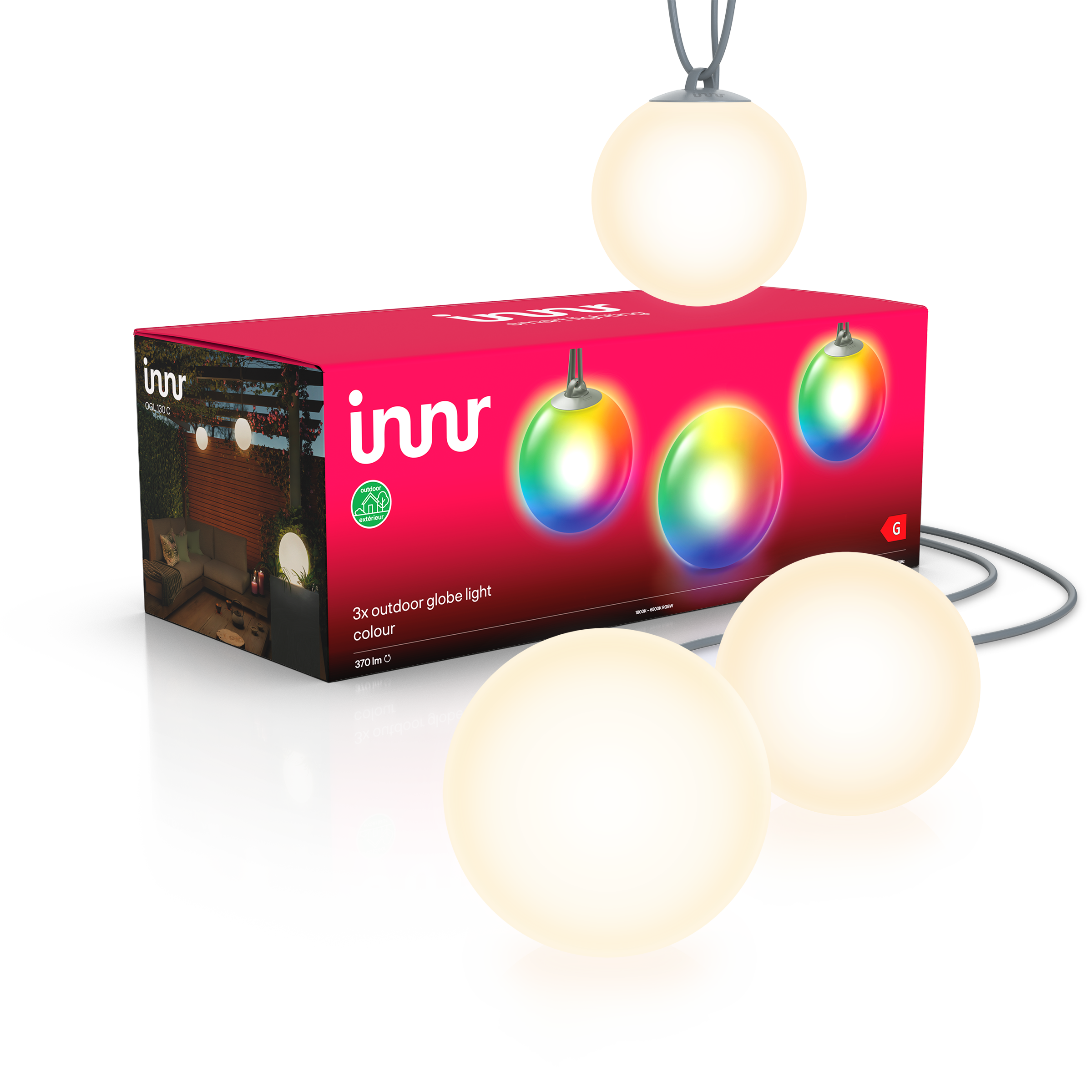 Drei beleuchtete runde Kugellampen vor einer roten Innr-Produktverpackung auf schwarzem Hintergrund.