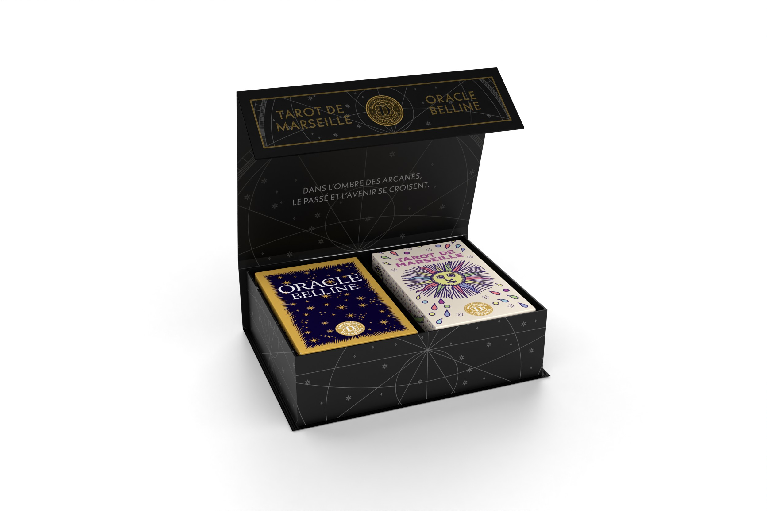 Eine offene schwarze Box mit zwei Tarot-Kartenspielen, Tarot de Marseille und Oracle Belline, auf weißem Hintergrund.