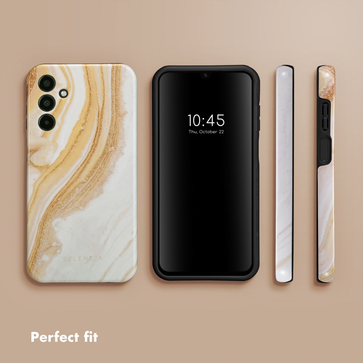 Un smartphone avec coque marbrée blanc et or sous différents angles sur fond beige.
