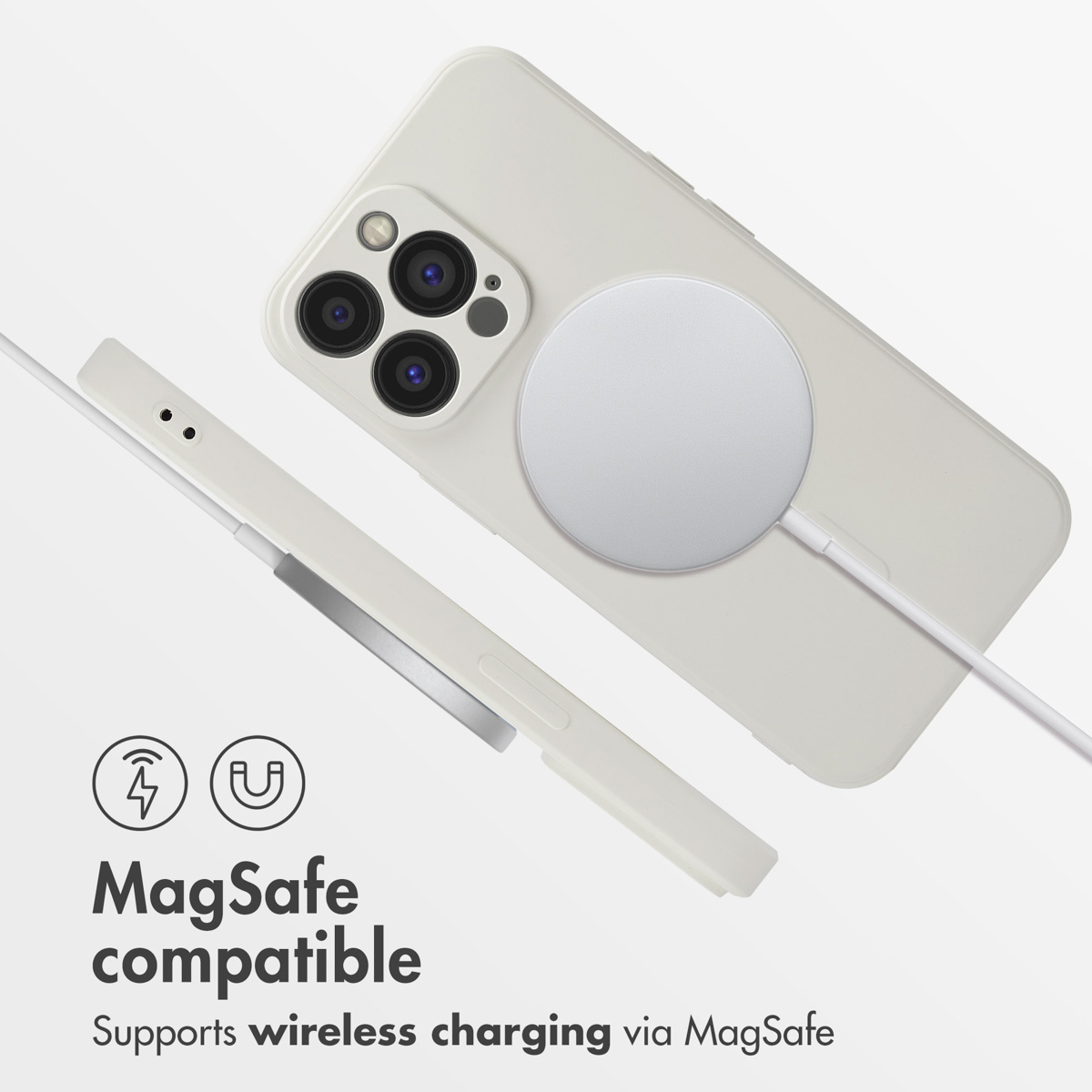 Uno smartphone bianco con caricabatterie MagSafe e la scritta MagSafe compatible.