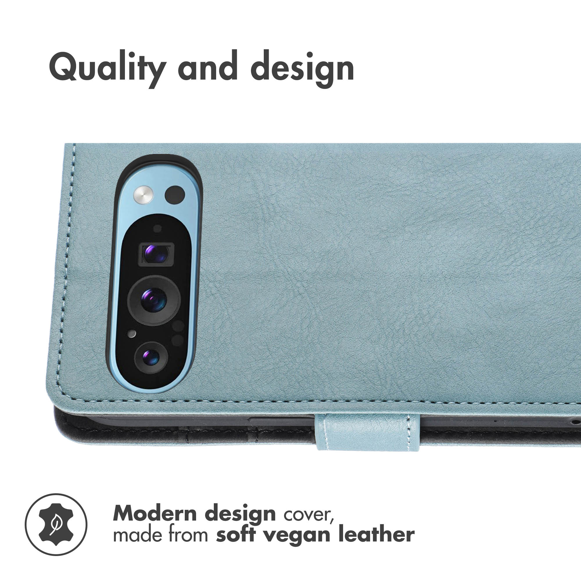 Custodia per telefono in pelle vegana blu con ritaglio per fotocamera e testo.