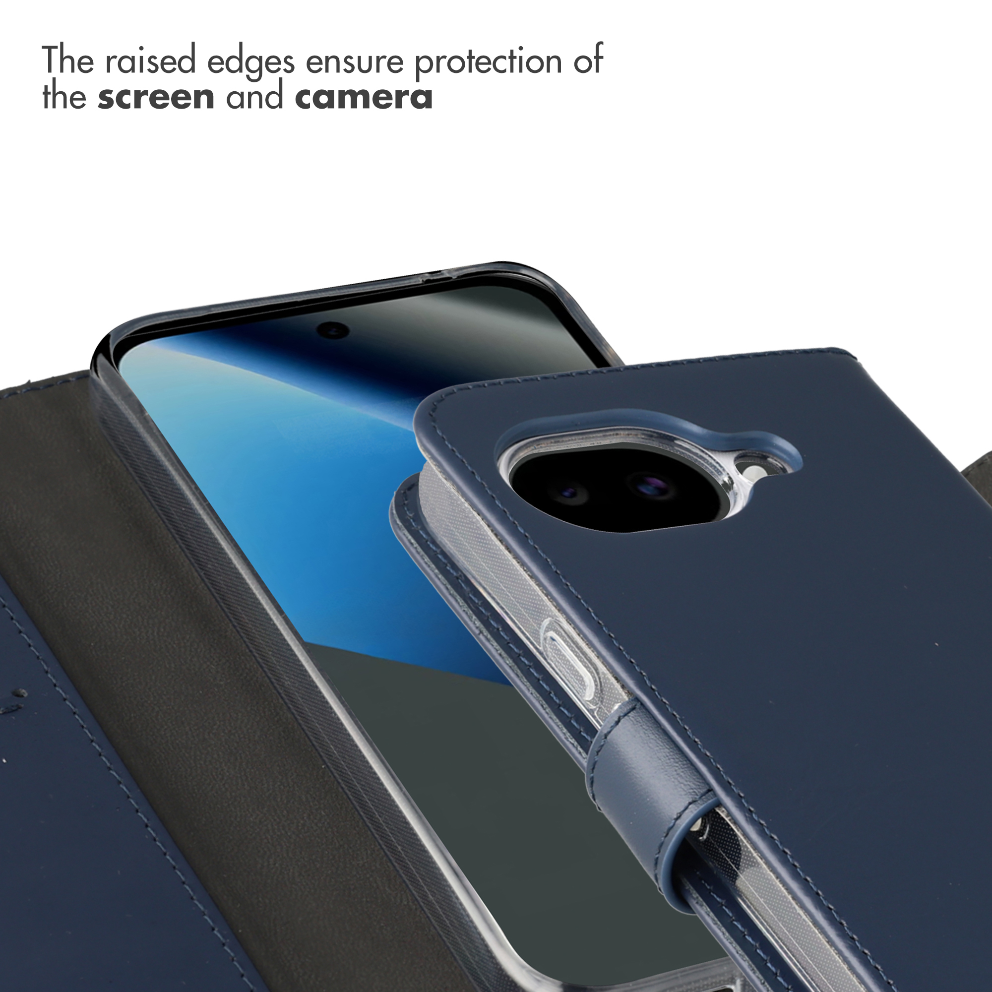 Una custodia protettiva blu per smartphone con bordi rialzati per proteggere schermo e fotocamera.