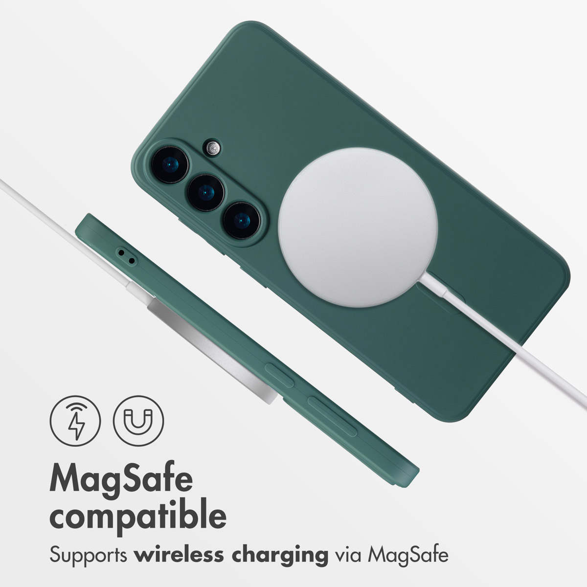 Zielone etui na telefon z białym kołem ładowania MagSafe i tekstem o kompatybilności ładowania.