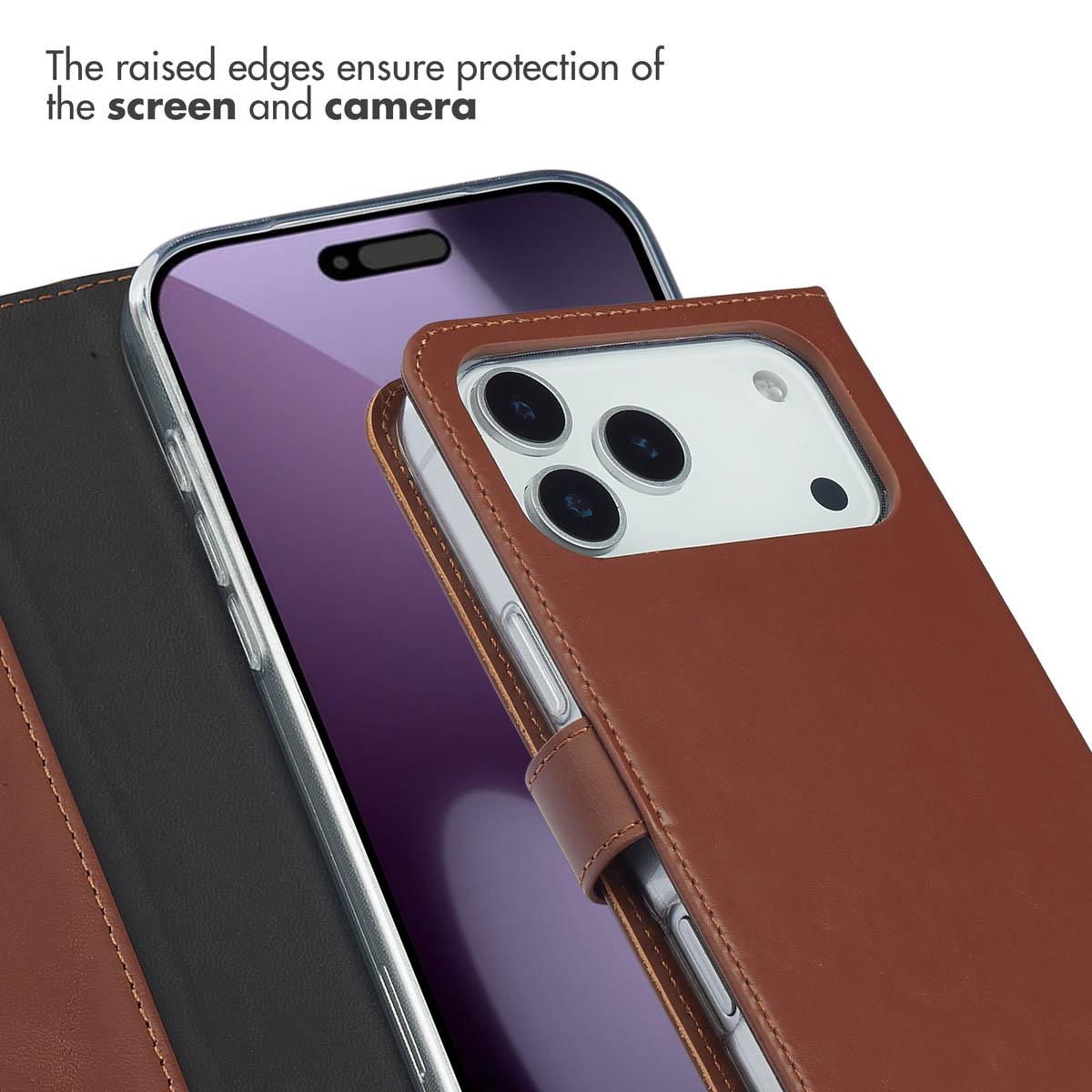 Des bords surélevés protègent l'écran et l'appareil photo d'un smartphone dans un étui en cuir marron.