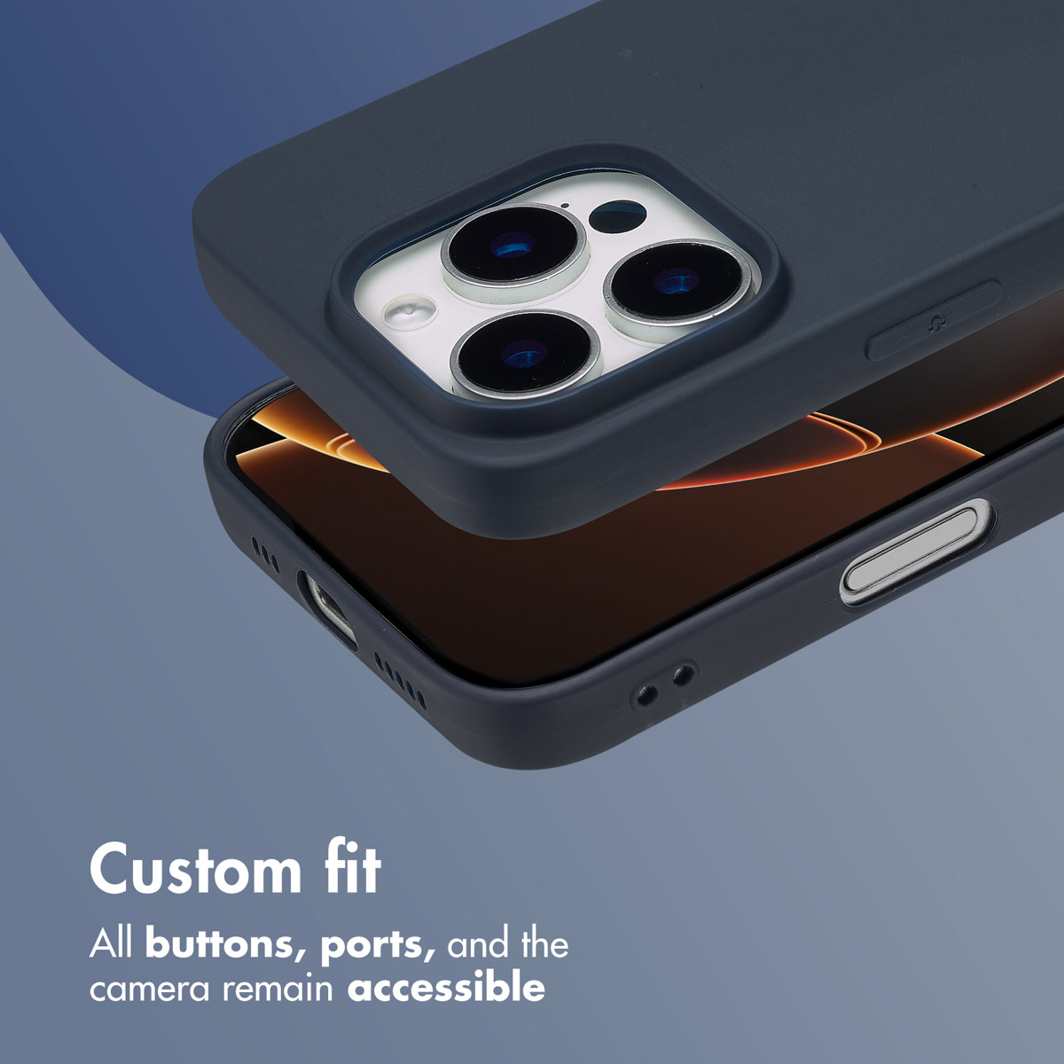 Une coque de smartphone bleu foncé sur un téléphone, avec des objectifs de caméra visibles sur fond bleu.