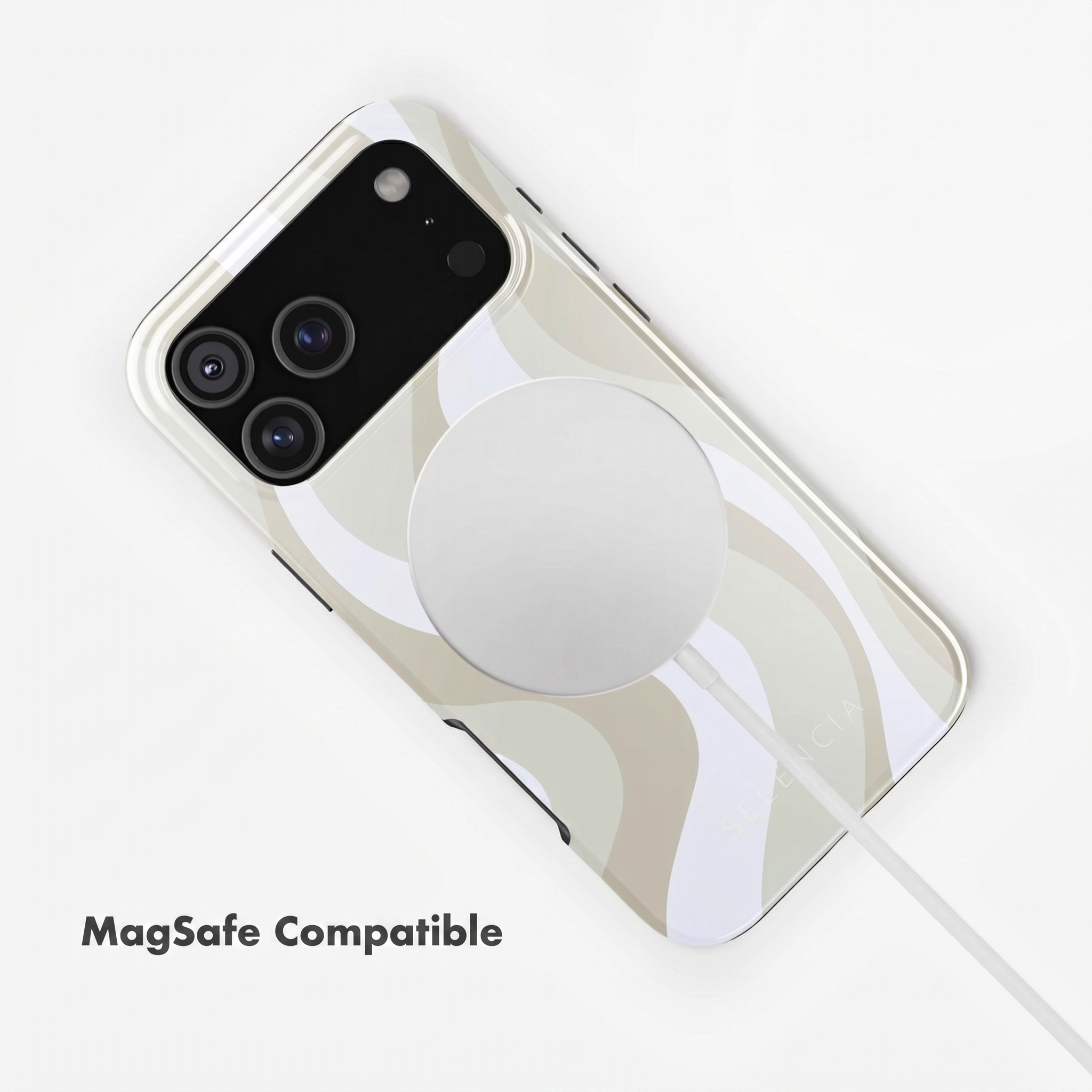 Ein Smartphone mit einer MagSafe-kompatiblen Hülle und einem drahtlosen Ladegerät auf der Rückseite.