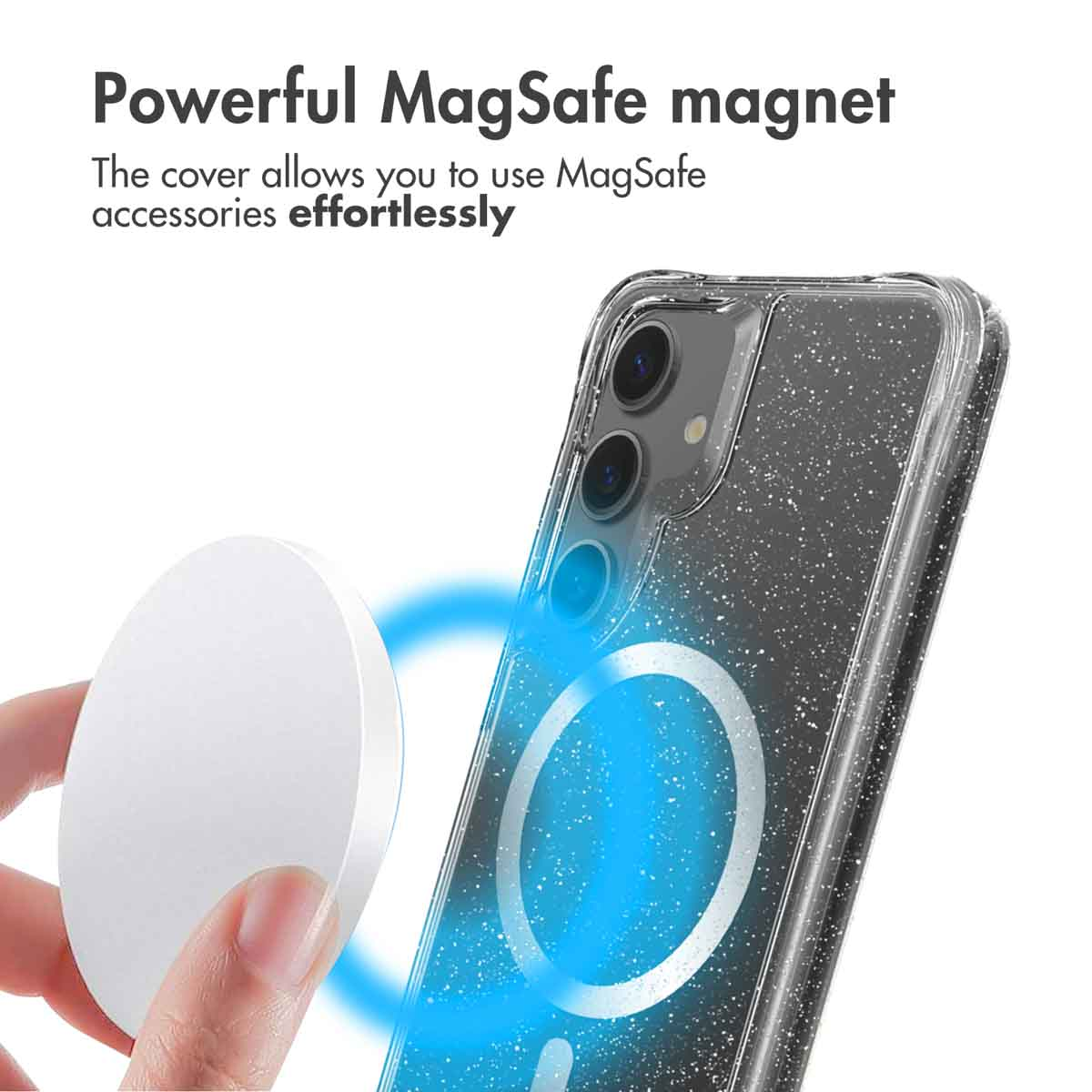 Handyhülle mit MagSafe-Funktion und Glitzerdesign, während eine weiße Scheibe in der Nähe platziert wird.