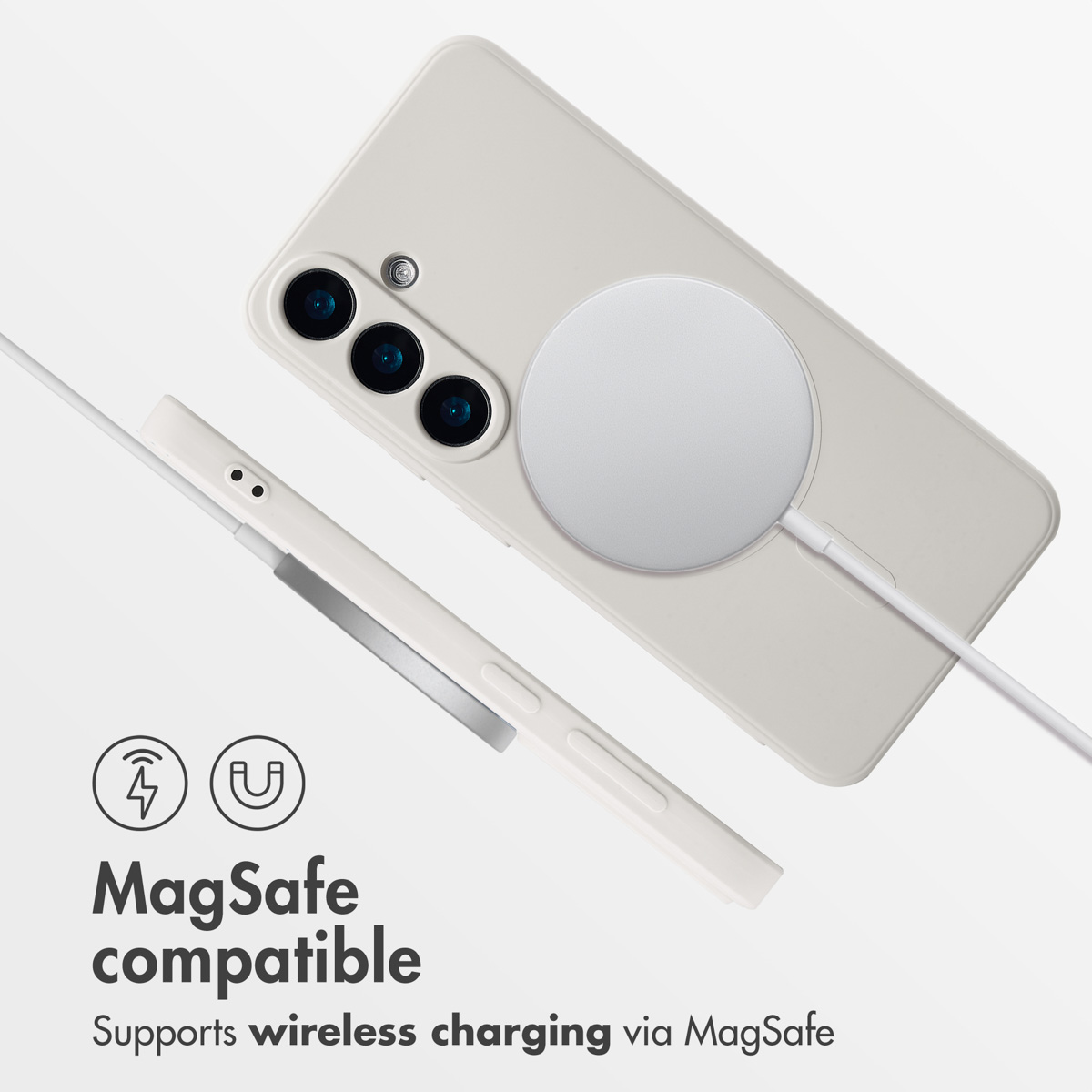 Ein weißes Smartphone in einer Hülle mit MagSafe-Ladegerät, Symbolen und Text unten.