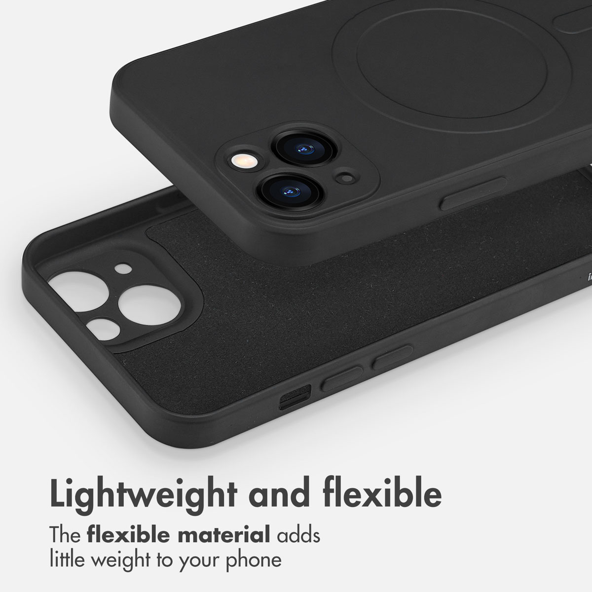 Coque de téléphone noire et légère avec anneau magnétique et doublure douce sur fond clair.