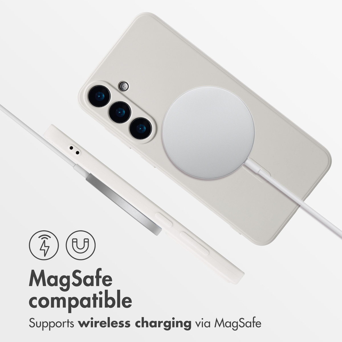 Beżowy smartfon w etui z magnetyczną ładowarką bezprzewodową i napisem MagSafe compatible.