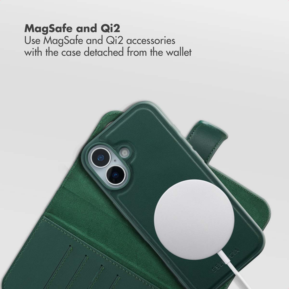 Custodia verde per telefono con caricatore MagSafe bianco e testo.