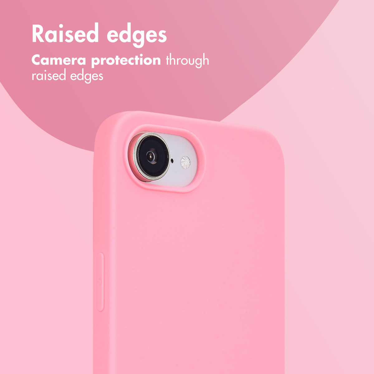 Custodia per telefono rosa con bordi rialzati attorno alla fotocamera.