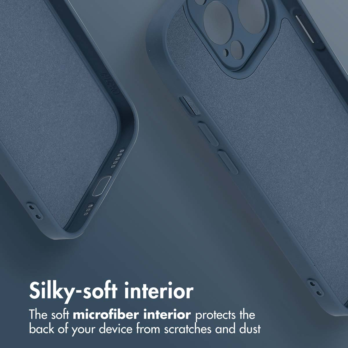 Due cover per telefono blu scuro con interno in morbida microfibra antigraffio.