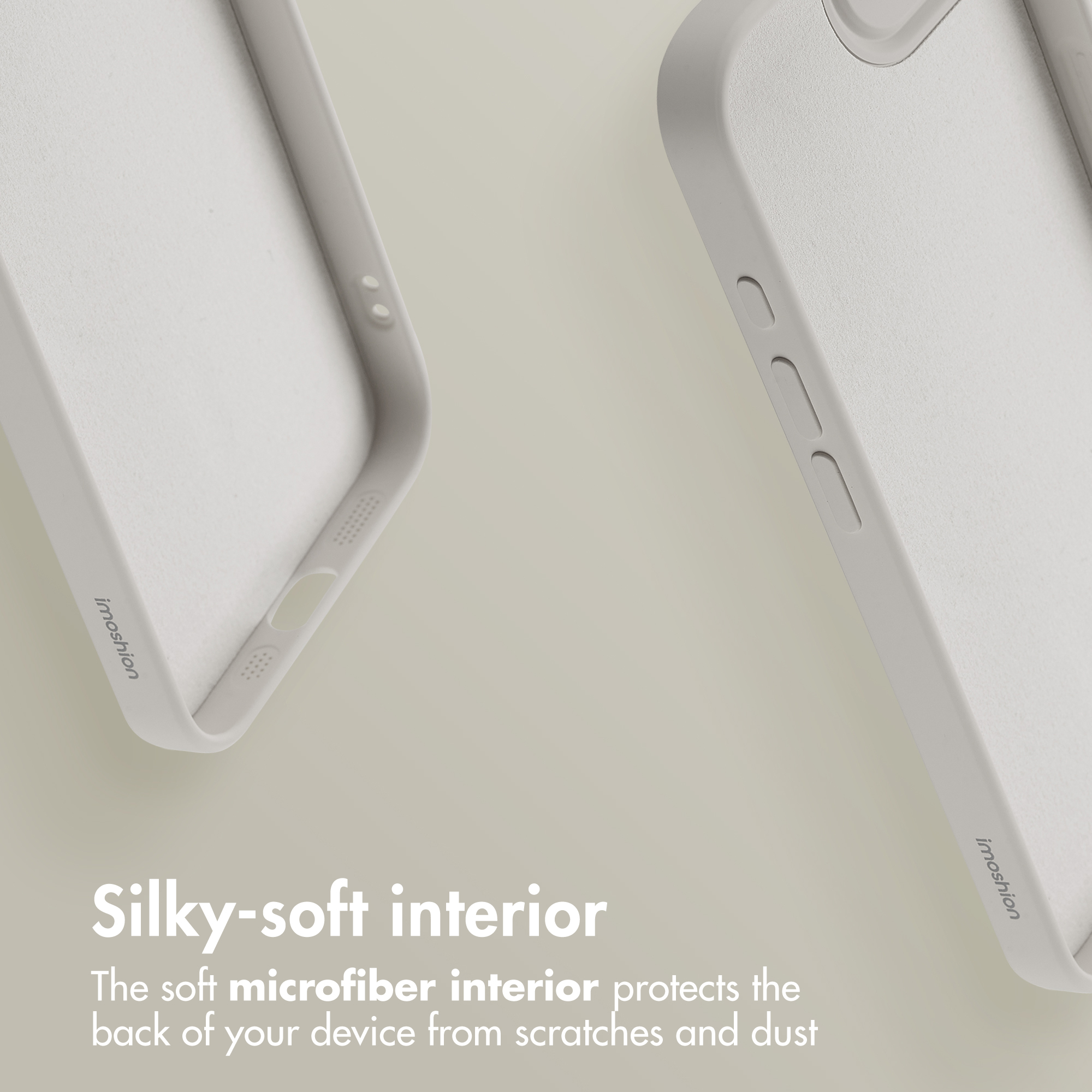 Deux coques de téléphone beige à doublure douce sur fond clair avec texte sur la microfibre.