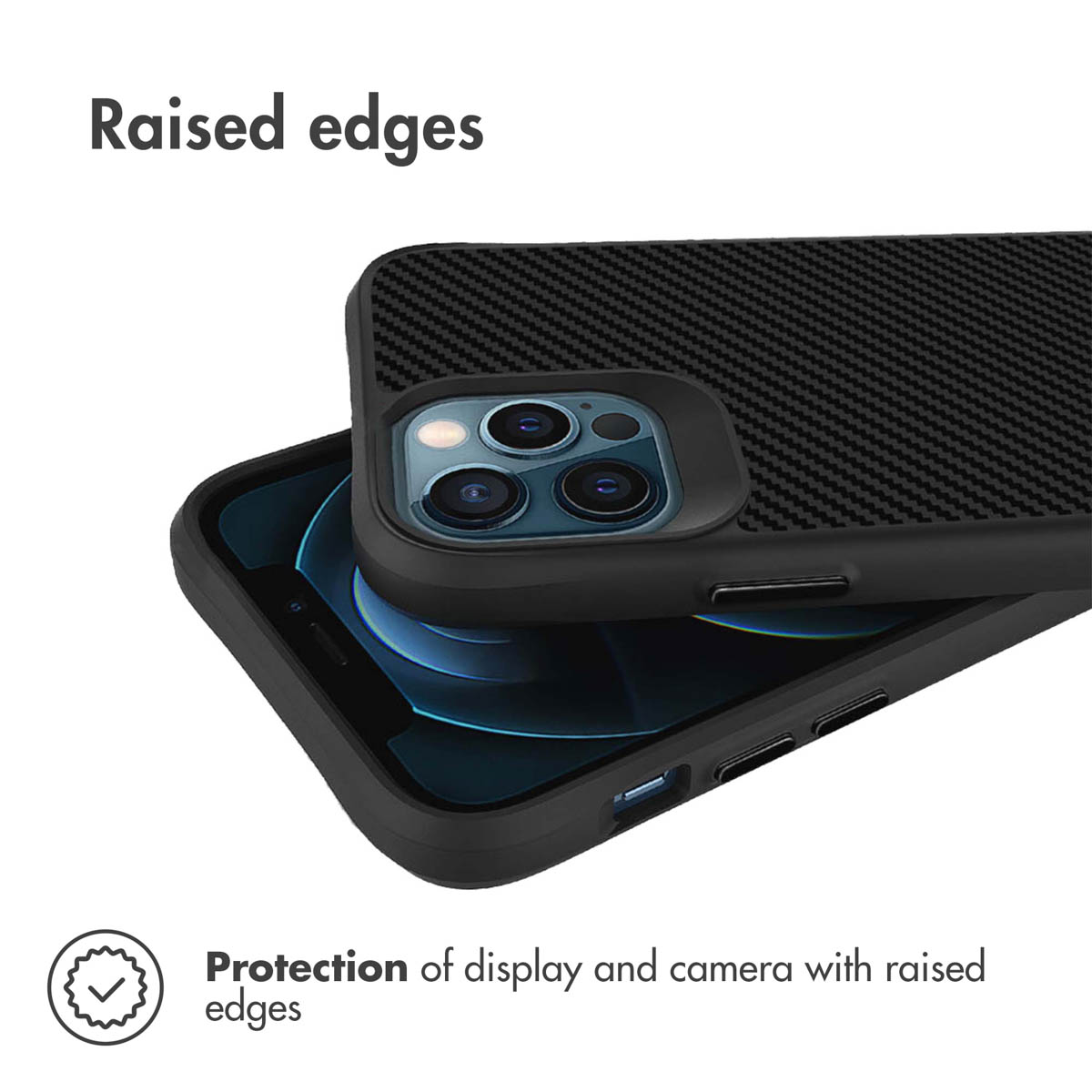 Un smartphone con funda de fibra de carbono negra, destacando bordes elevados para proteger pantalla y cámara.