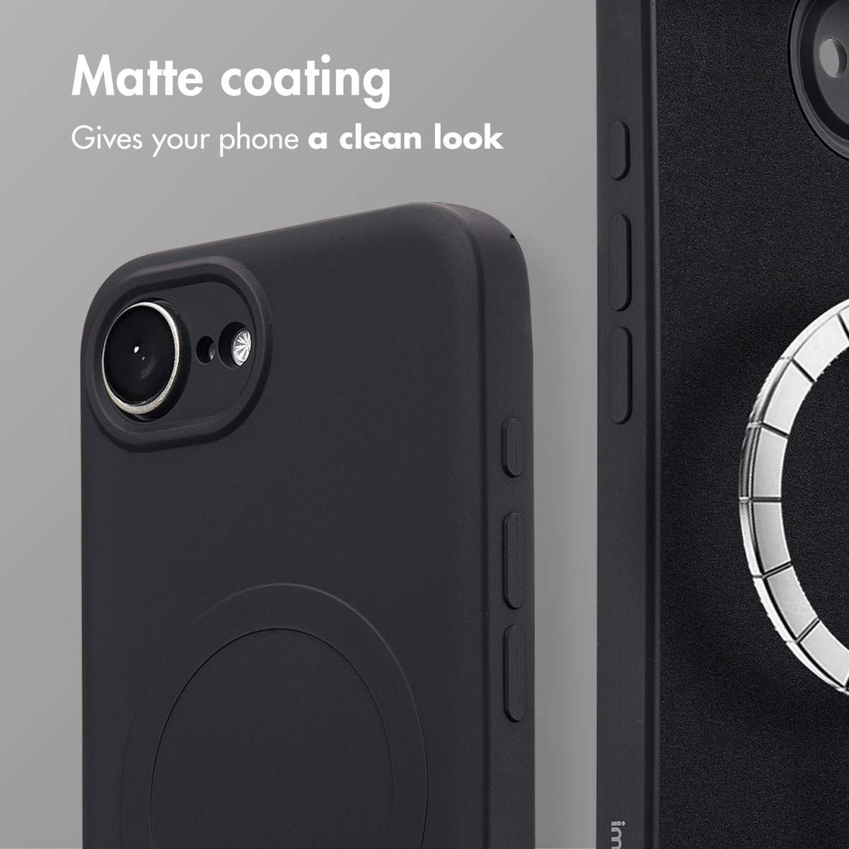 Custodia per smartphone nera con rivestimento opaco, obiettivo della fotocamera e tasti laterali su sfondo grigio.