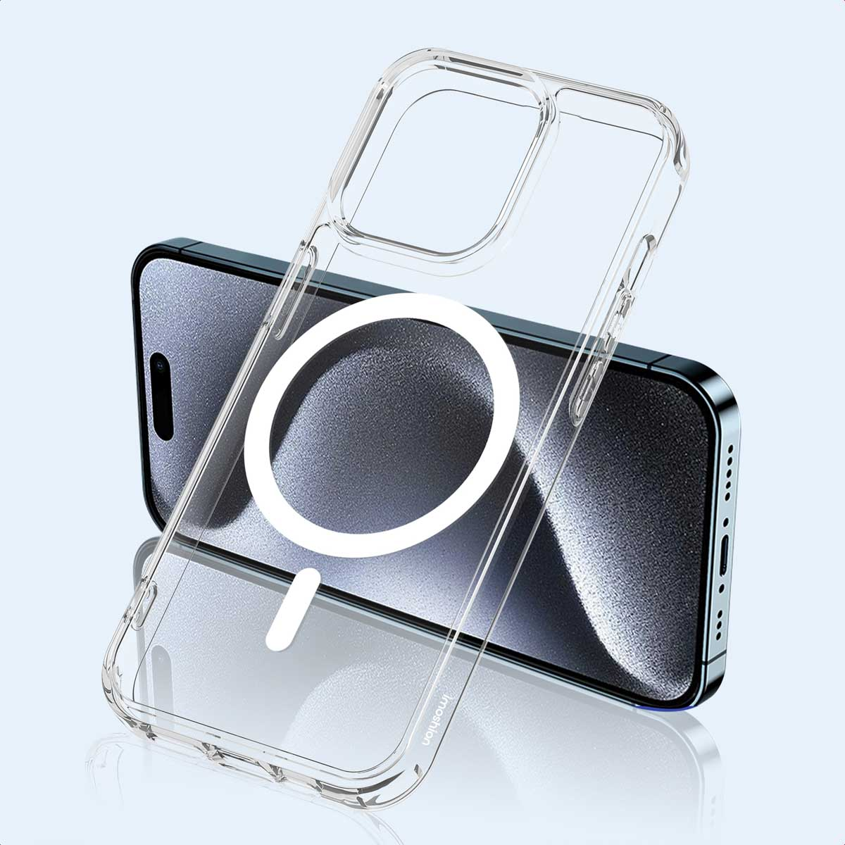 Una cover magnetica trasparente davanti a uno smartphone su sfondo chiaro.
