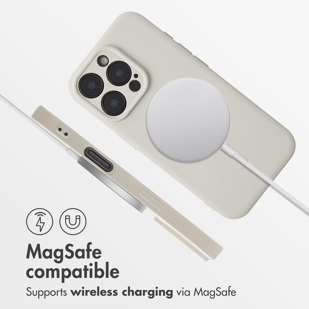 Coque beige avec chargeur MagSafe et découpe pour l'appareil photo.