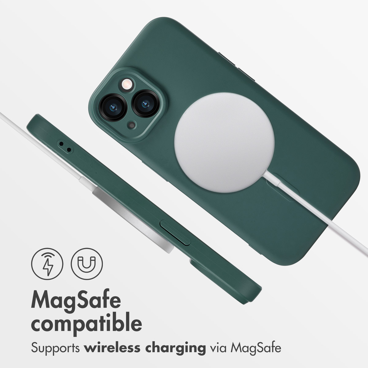 Zielone etui na telefon z ładowarką MagSafe i napisem MagSafe compatible.
