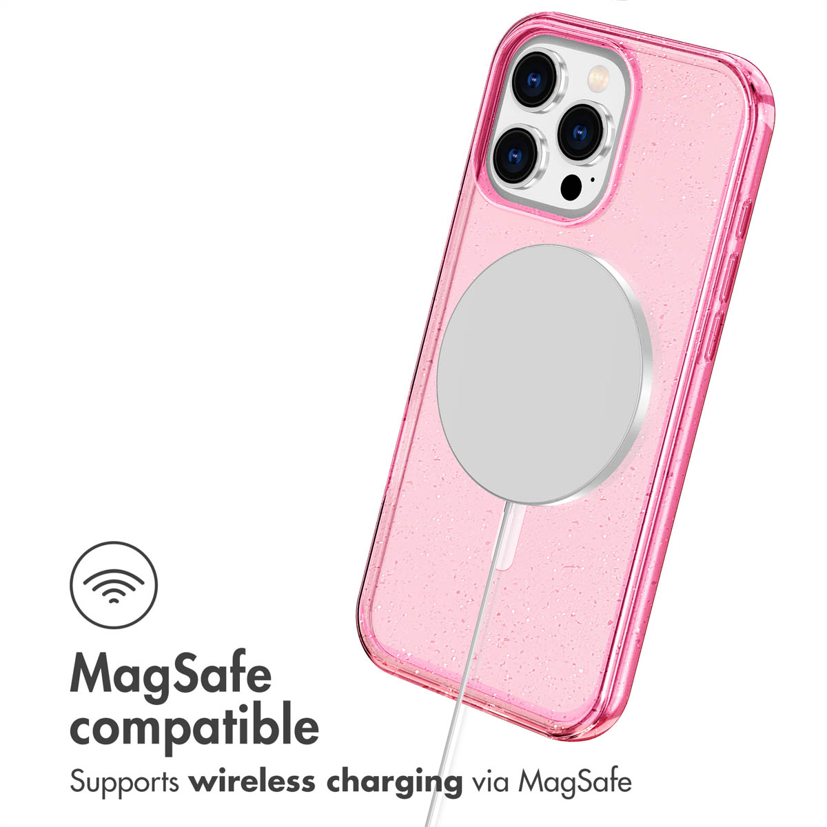 Custodia per telefono rosa glitterata con caricabatterie MagSafe su sfondo bianco.