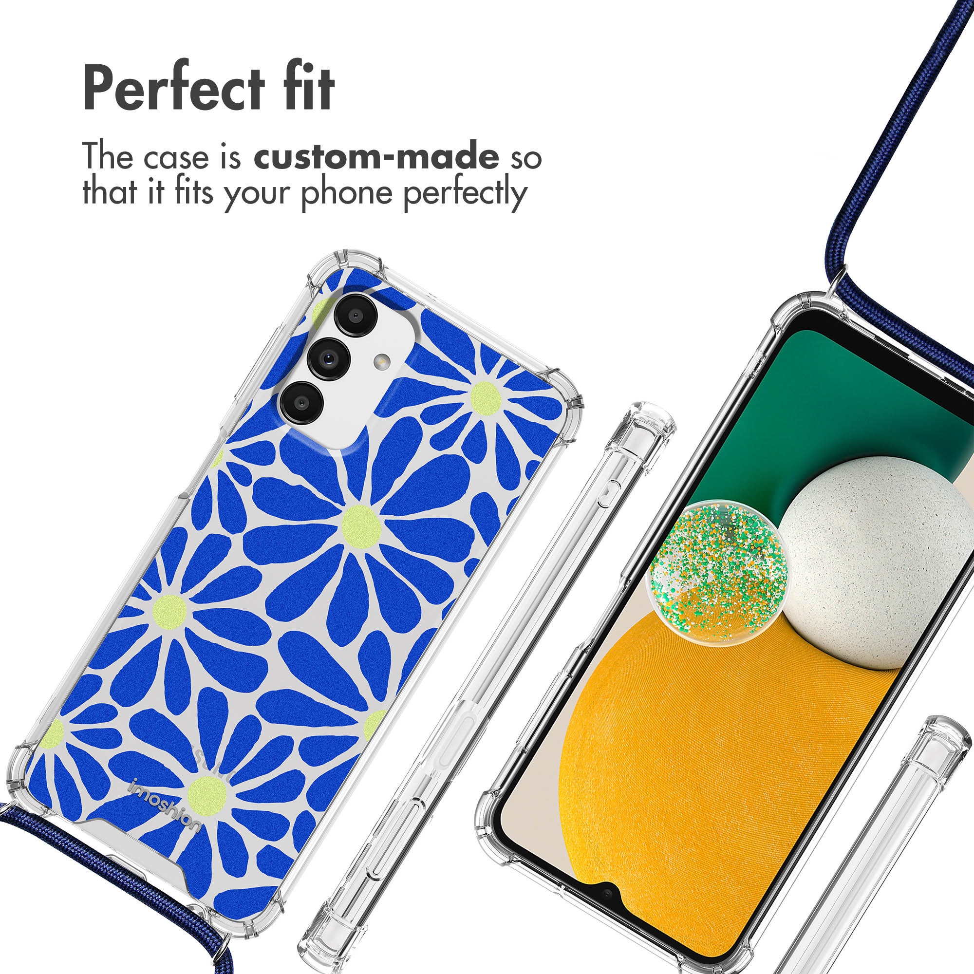 Coque transparente avec motif marguerites bleues et blanches, lanière et texte sur ajustement parfait.