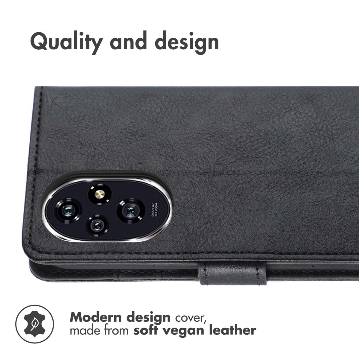 Funda de móvil de piel vegana negra con cuatro lentes de cámara en módulo ovalado y texto.