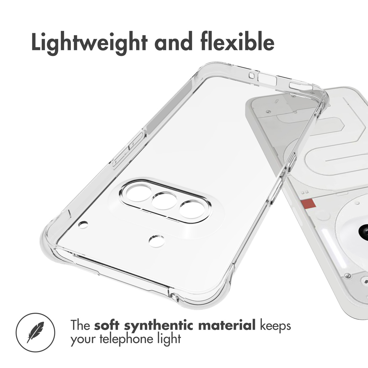 Una funda de teléfono transparente y flexible descansa sobre una superficie blanca junto a un teléfono.