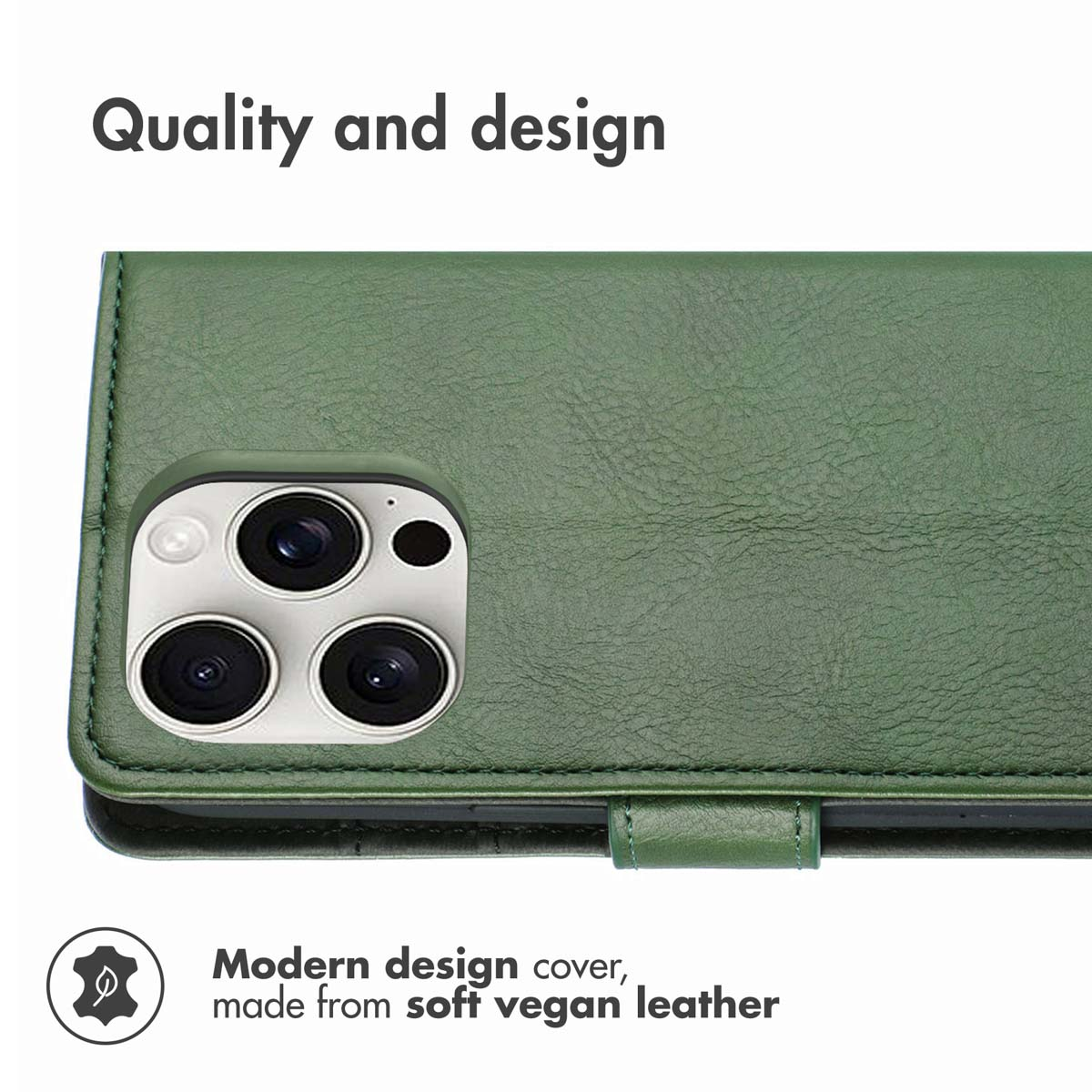 Gros plan sur un étui de téléphone en cuir végétalien vert avec découpe pour appareil photo.