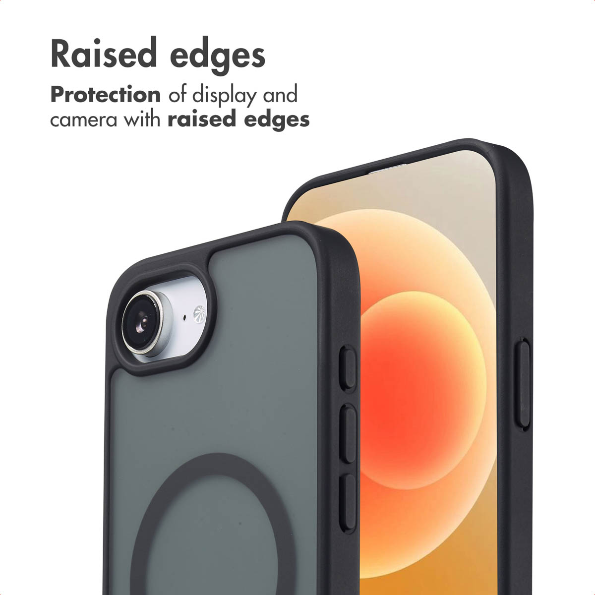 Deux smartphones dans des coques avec bords surélevés pour protéger l'écran et la caméra.